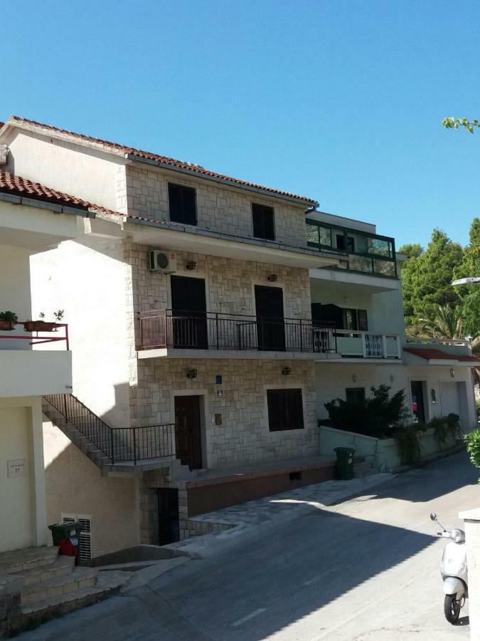 Apartmani Ivona Подгора Экстерьер фото