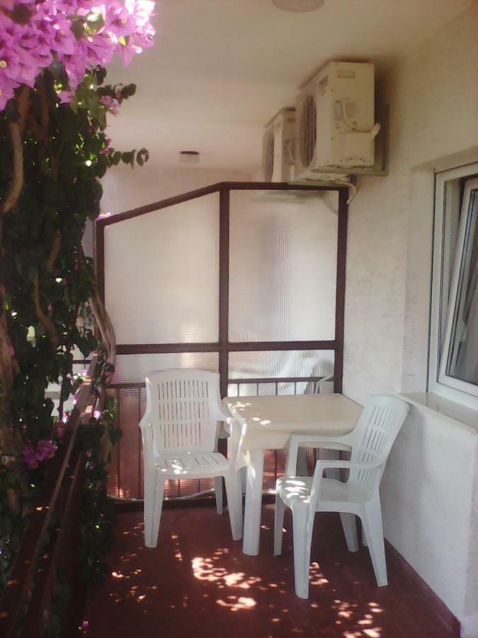 Apartmani Ivona Подгора Экстерьер фото